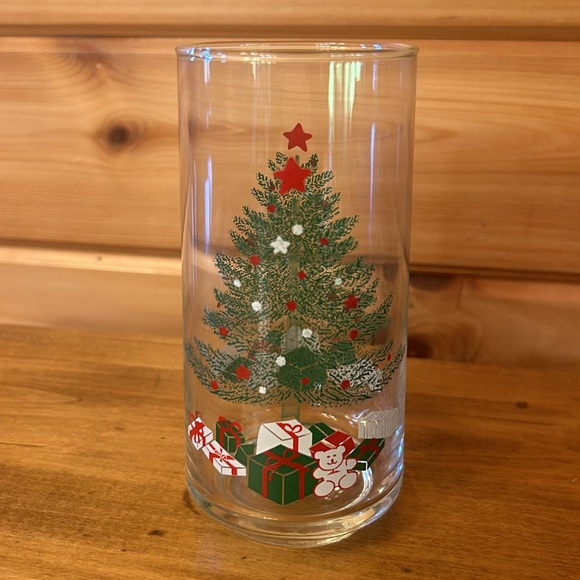 Vintage Christmas 7 Piece Beverage Set by Crisa - 1 Pitcher & 6 Glasses #7505 - Picture 11 of 14